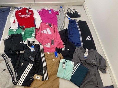 Lot 3861 - Adidas sportswear