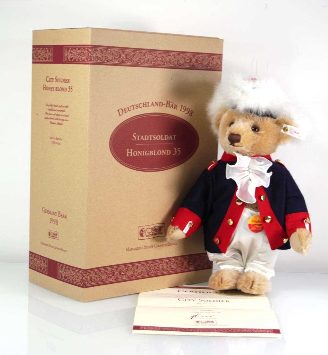Lot 106 - A limited edition Steiff fully jointed 'City...