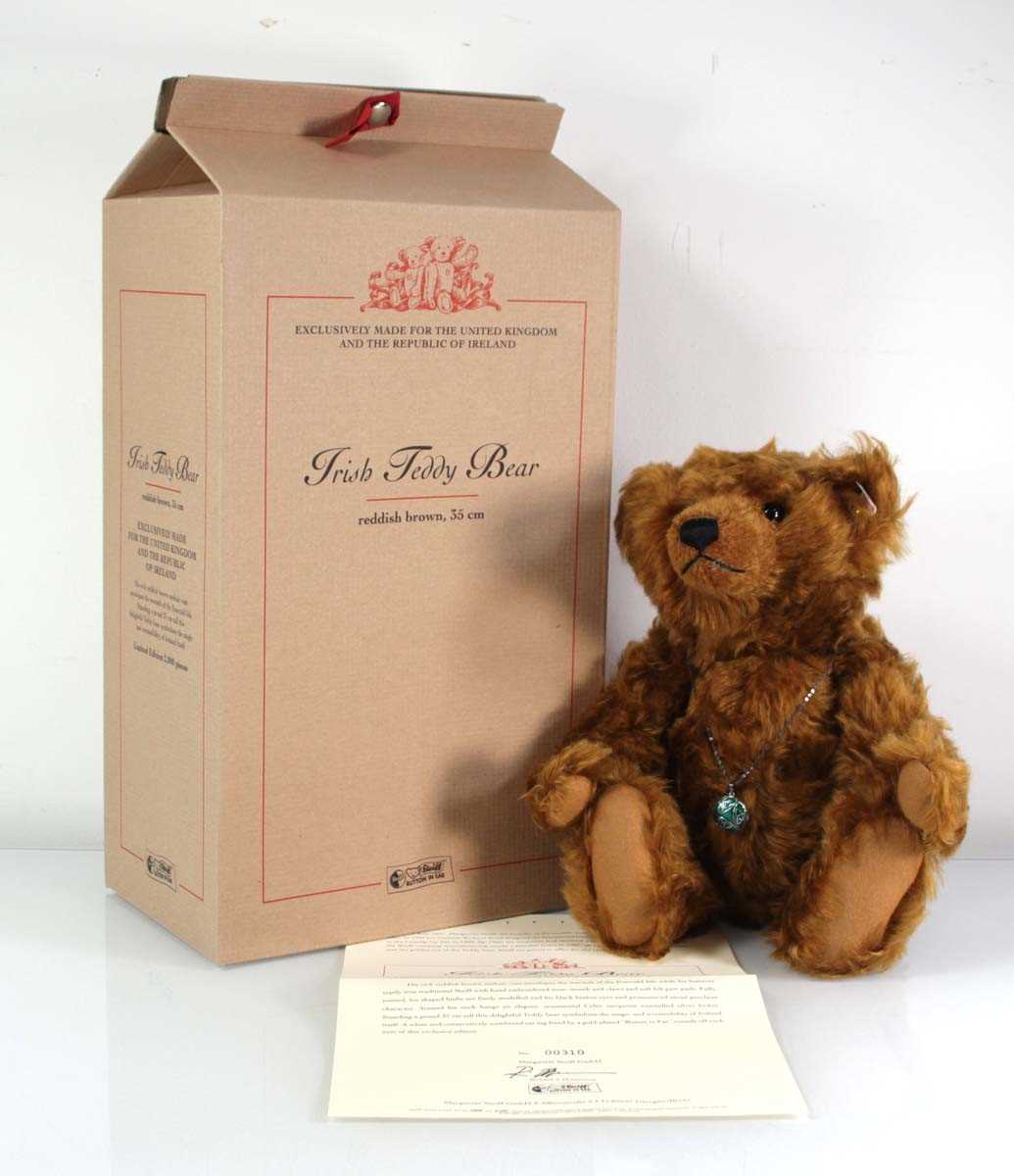 Lot 113 - A limited edition Steiff fully jointed 'Irish...