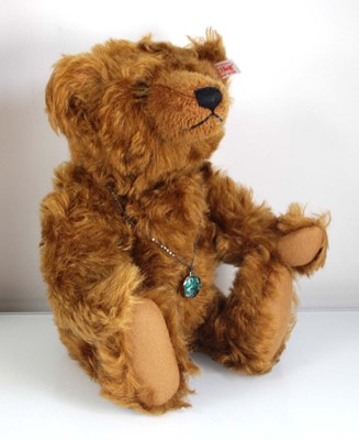 Lot 113 - A limited edition Steiff fully jointed 'Irish...