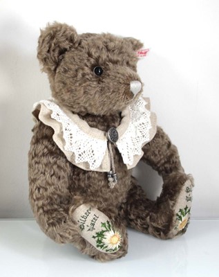 Lot 115 - A limited edition Steiff fully jointed...