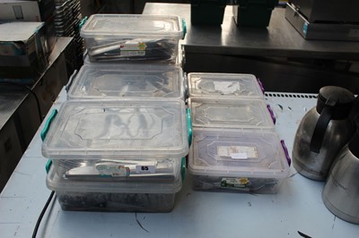 Lot 65 - 10x plastic boxes containing a variety of...