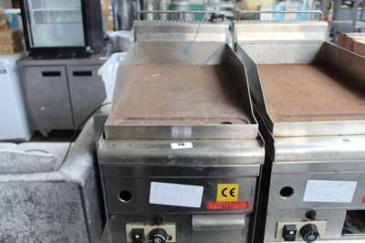 Lot 79 - 30cm gas Lotus benchtop flat griddle