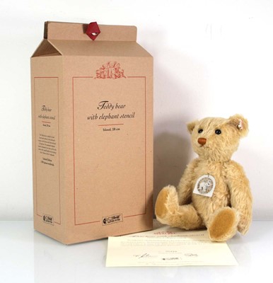 Lot 122 - A limited edition Steiff fully jointed 'Teddy...