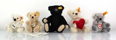 Lot 132 - Five miniature Steiff fully jointed bears...