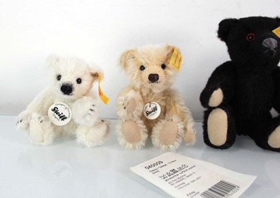 Lot 132 - Five miniature Steiff fully jointed bears...