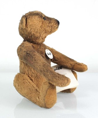 Lot 134 - A limited edition fully joined Steiff '2012'...