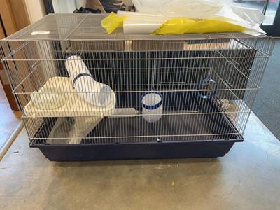 Lot 2212 - Large narrow bar small animal cage