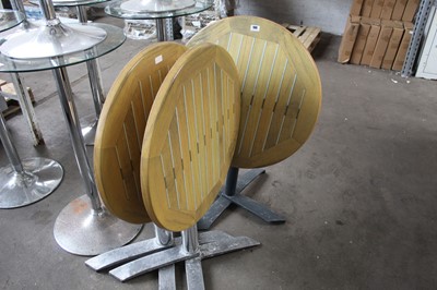 Lot 186 - 3 folding top bistro tables