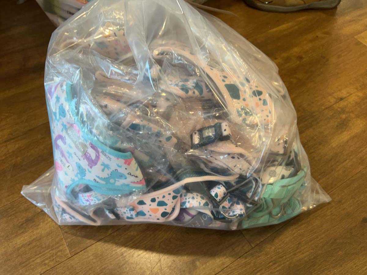 Lot 2273 - A bag containing approx. 22 dog harnesses