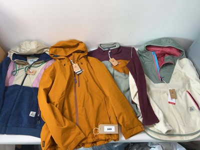 Lot 3484 - Passenger jackets, fleeces x4