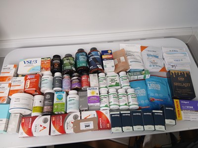 Lot 2441 - Bag of assorted food supplements