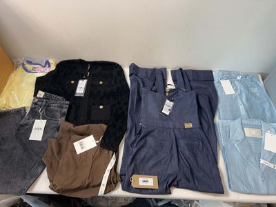 Lot 3495 - Ladies clothing Marciano by Guess, Sezane,...