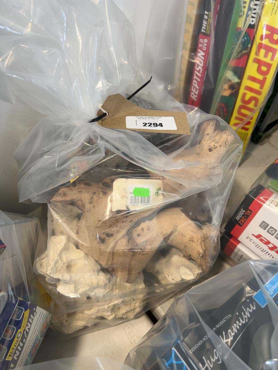 Lot 2294 - Bag containing reptile vivarium logs, rocks...