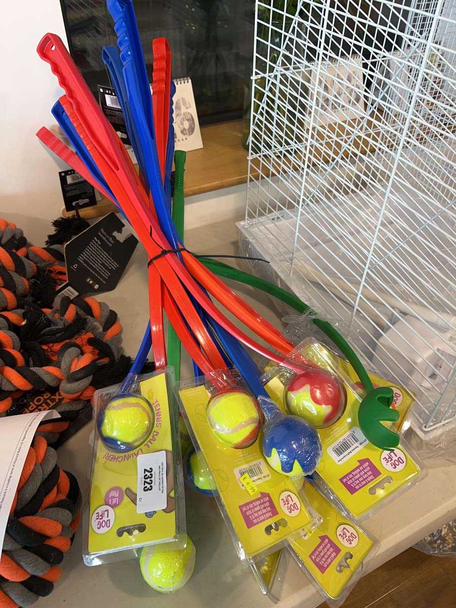 Lot 2323 - Bundle of Dog Life tennis ball launchers
