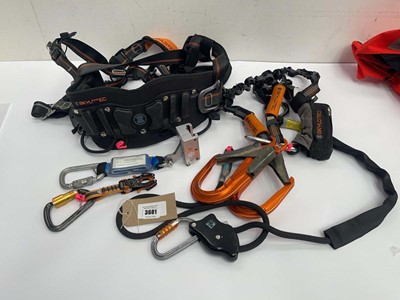 Lot 3681 - Skylotec Personal Fall Protection harness,...