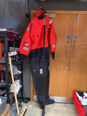 Lot 3682 - Ursuit offshore and wind farm drysuit