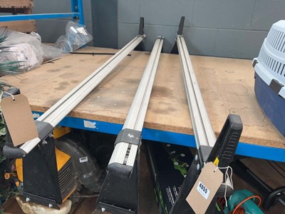 Lot 4055 - 3 van roof bars
