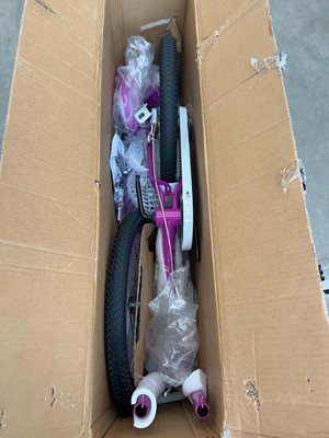 Lot 4025 - Boxed child's bike in purple and white