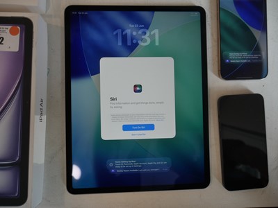 Lot 1071 - Apple iPad Air 13-inch (M3) Wi-Fi, 128GB,...