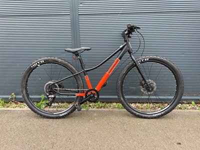 Lot 4045 - Pinnacle mountain bike in black and orange