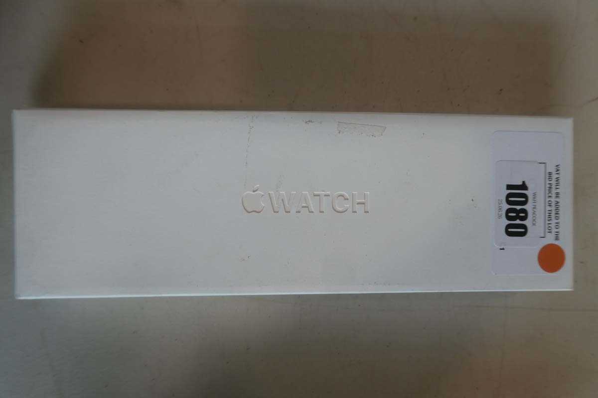 Lot 1080 - Apple Watch Series 10, 46mm, Jet Black...
