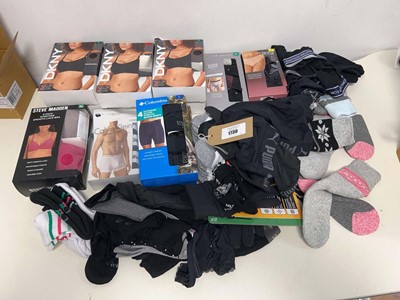 Lot 1730 - Bag containing men's and women's underwear,...