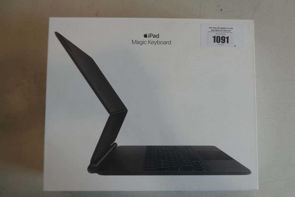 Lot 1091 - Apple iPad Magic Keyboard, model A2480, boxed