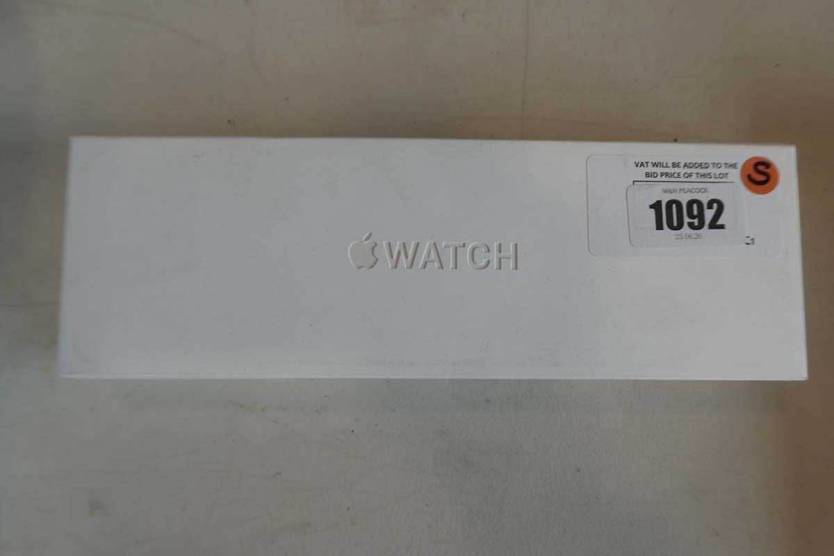 Lot 1092 - Apple Watch Series 10, 46mm, Jet Black...