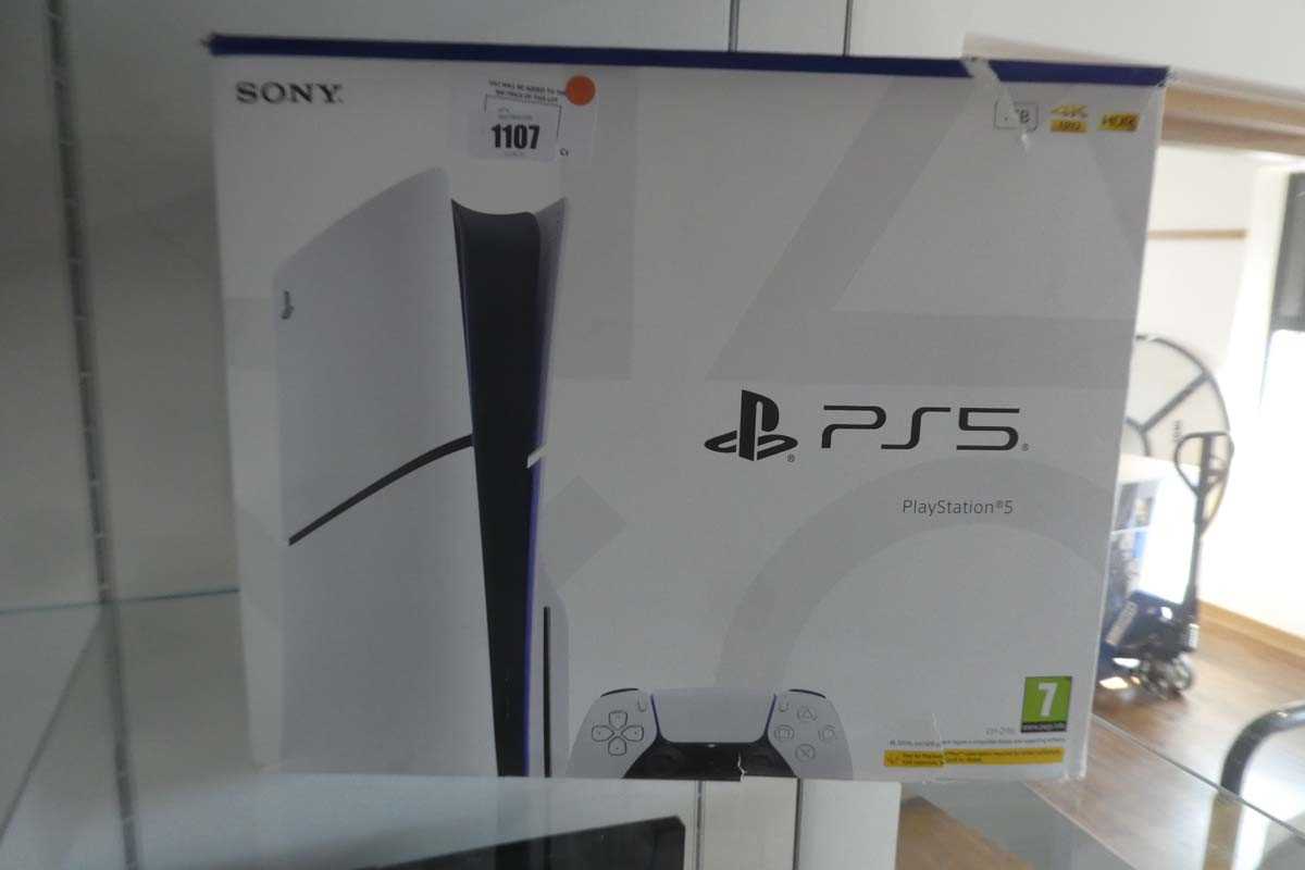 Lot 1107 - SONY PlayStation 5 Slim Disc Edition, 1TB,...