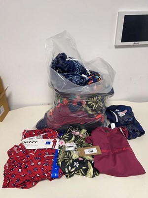 Lot 1740 - Approx. 30 items of ladies sleepwear to...
