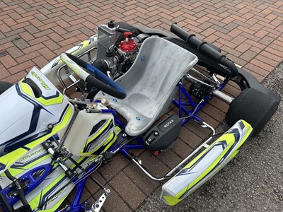 Lot Synergy Rebel rolling chassis go-kart showing...