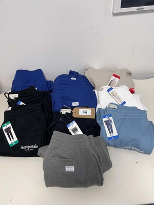Lot 1749 - Approx. 10 items of clothing by Aeropostale.