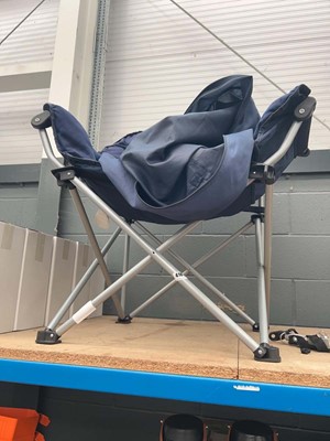 Lot 4101 - Folding camping chair