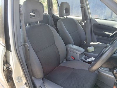 Lot (GY03 ZDX) 2003 Toyota RAV4 GX VVTI 5-door...