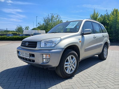 Lot (GY03 ZDX) 2003 Toyota RAV4 GX VVTI 5-door...