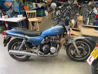 Lot 4014 - (A329 SGJ) 1983 Honda 'Nighthawk' CB650SC-C...