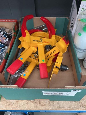 Lot 4119 - Crate of bargains galore wheel locks
