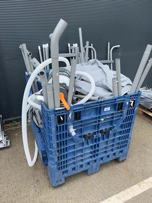 Lot 4236 - Quantity of swimming pool parts and pump