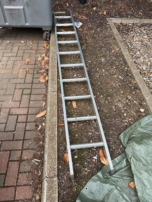 Lot 4268 - Single aluminium ladder