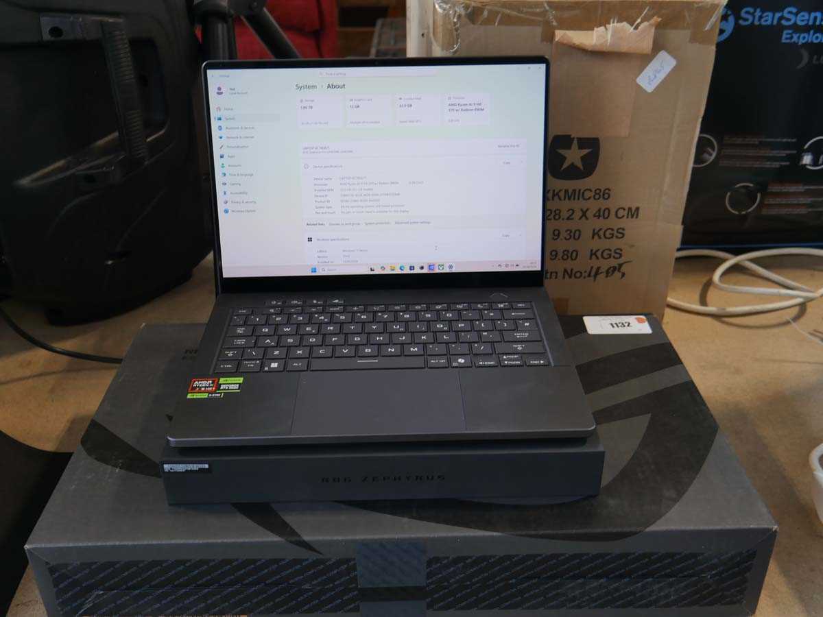 Lot 1132 - Republic of Gamers GA403W gaming laptop, AMD...