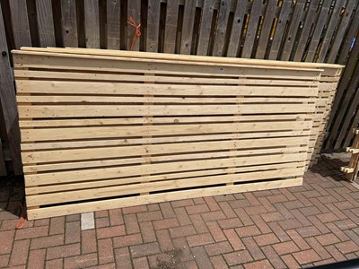 Lot 4286 - Four pieces of approximately 8' x 3' shadow...