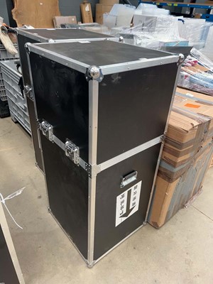 Lot 4412 - Reinforced padded flight box