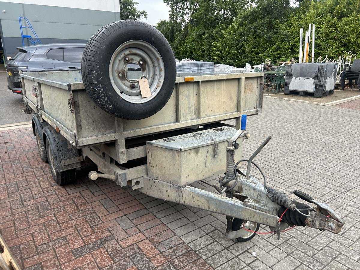 Lot 4341 - Nugent model E11 55R-01 galvanised 3 metre...