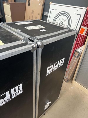 Lot 4419 - Reinforced padded flight box
