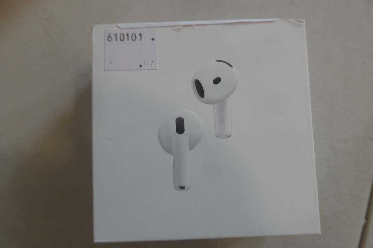 Lot 1162 - Apple AirPods 4 (ANC), boxed
