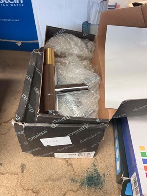 Lot 4377 - 2 Damixa mixer taps