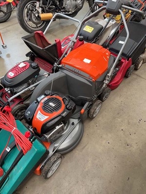 Lot 4200 - Husqvarna LC-53BE 750 series petrol powered...