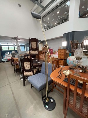Lot 5129 - Brass adjustable reading lamp