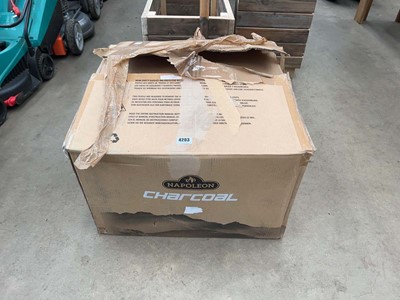 Lot 4203 - Napoleon boxed barbecue